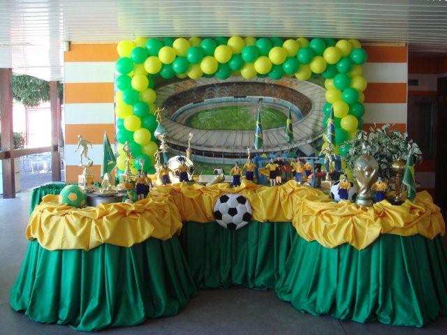 Decoração para Mesa de Festa - Futebol do Brasil