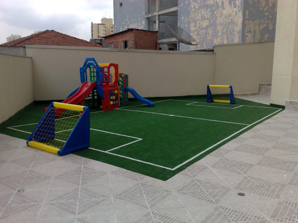 Grama sintética 10mm playground