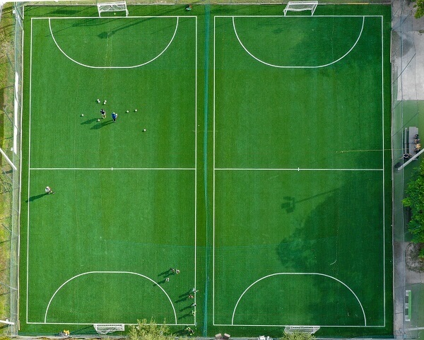 Aprenda aqui qual a melhor grama sintética esportiva