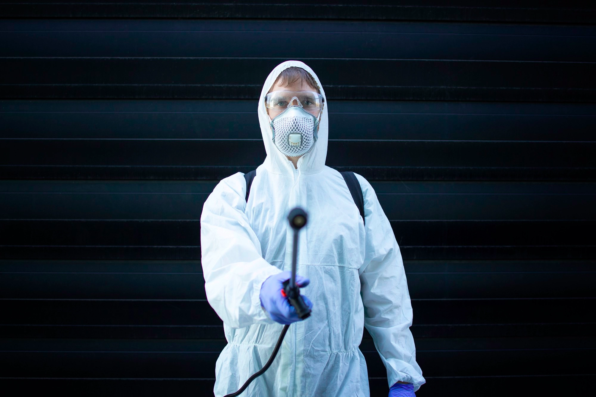 Grama sintética como alternativa sustentável ao uso de herbicidas